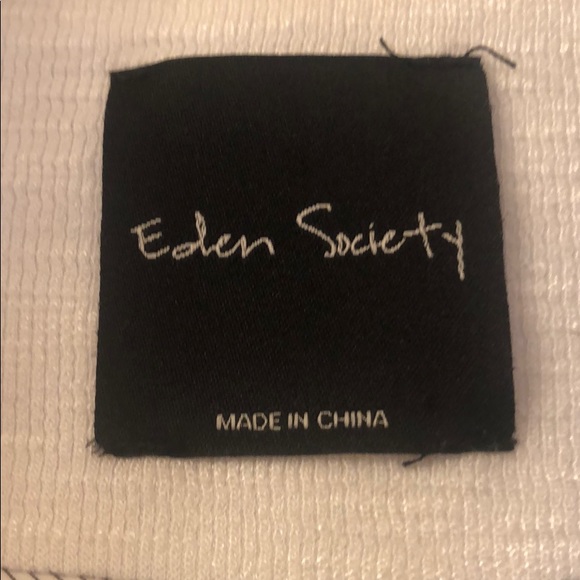 White blazer - Picture 4 of 8